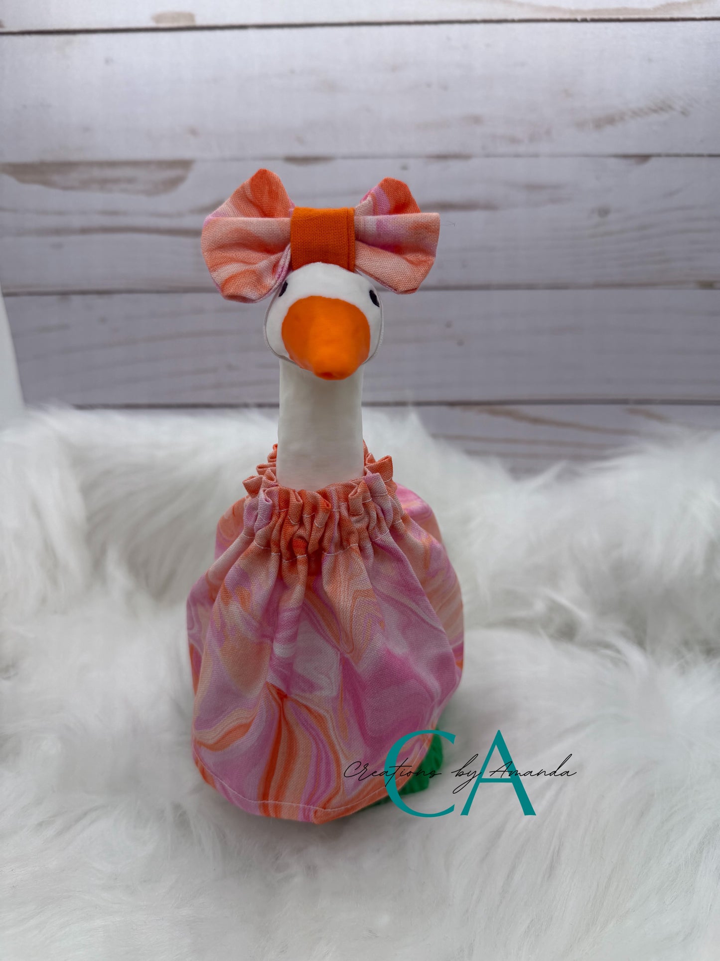 Desk Goose Outfit - Pink/Orange Swirls