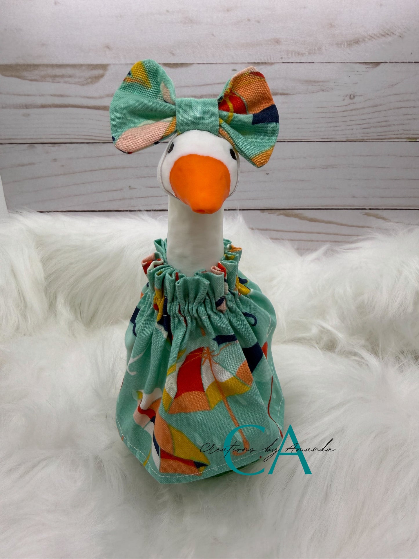 Desk Goose Outfit - Umbrellas (Teal Background)
