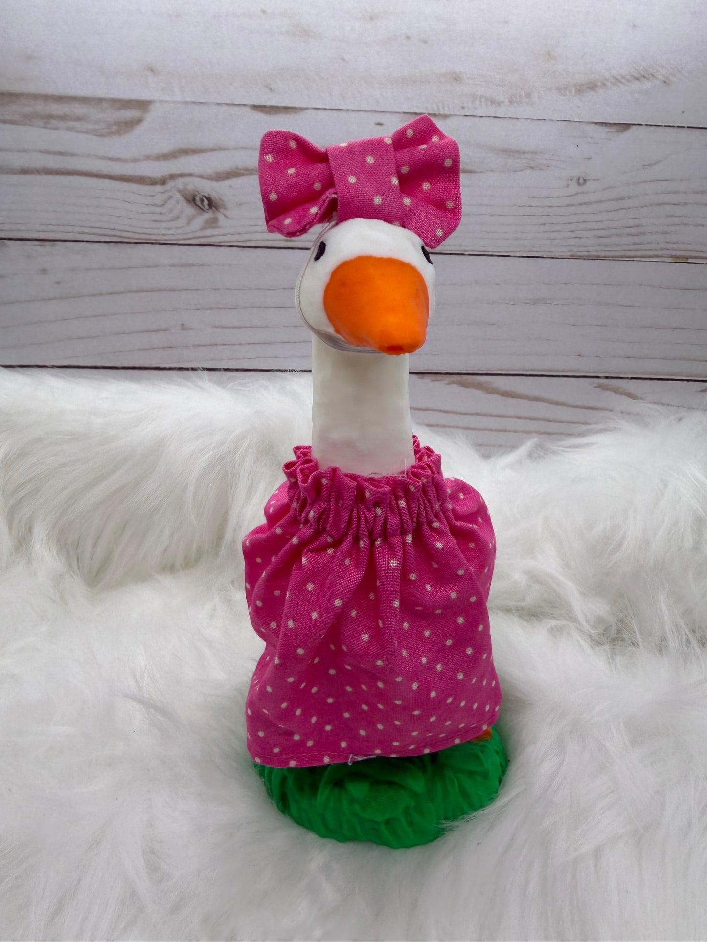 Desk Goose Outfit - Polka Dot (White, Bright Pink Background)
