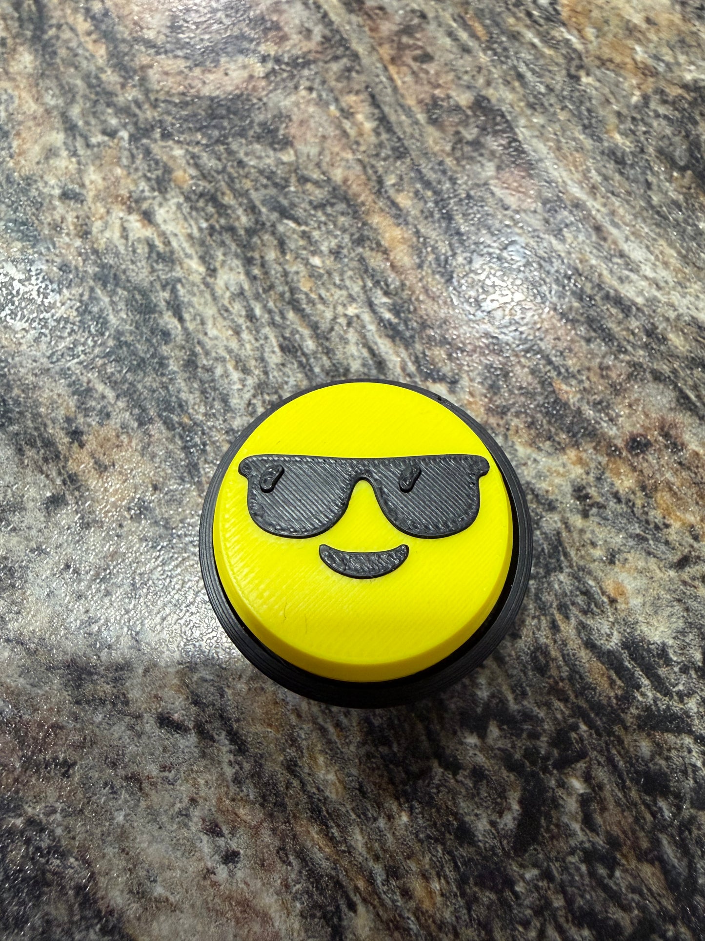 3D Printed Emoji Fidget Clicker