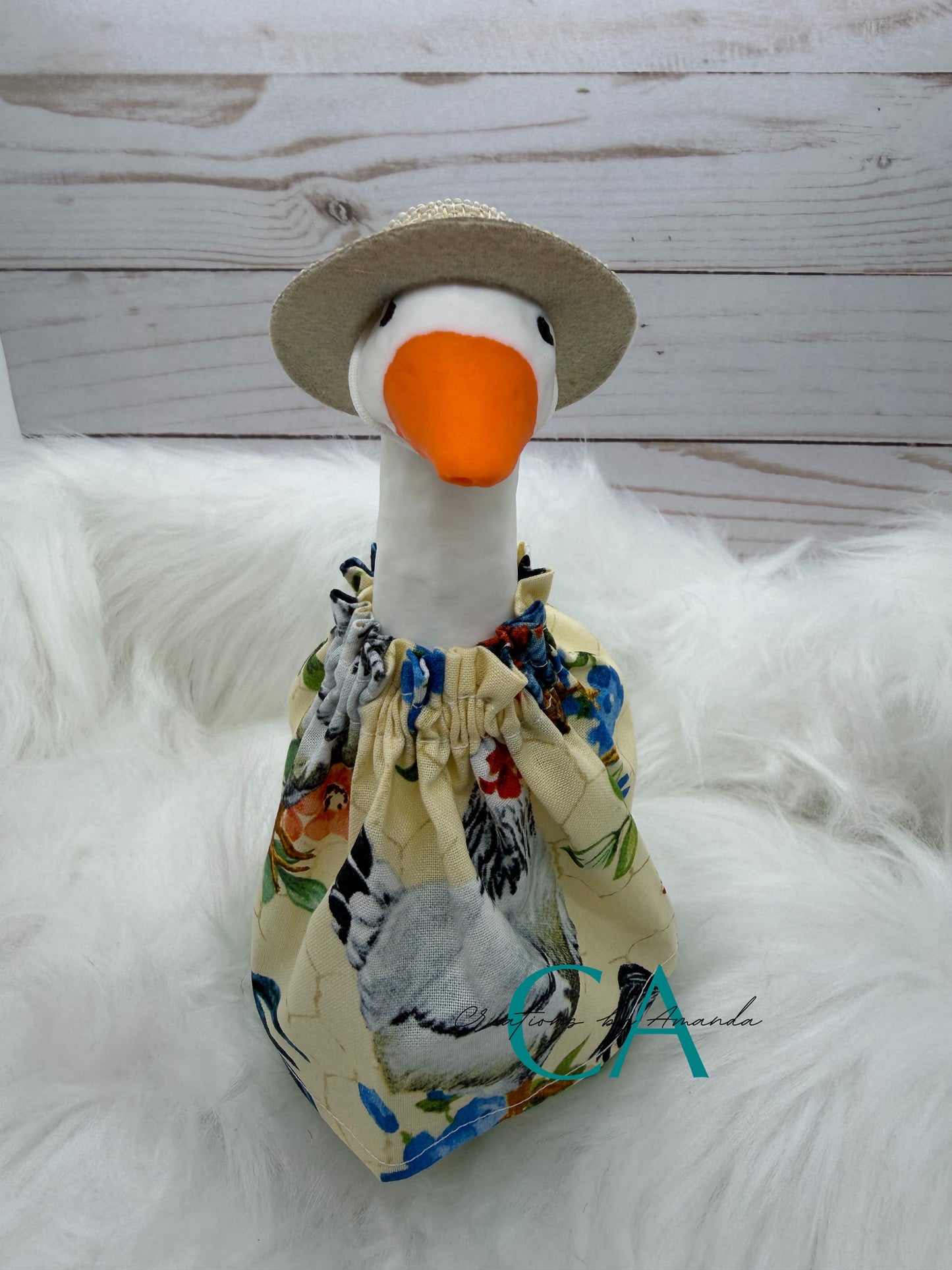 Desk Goose Outfit - Chickens
